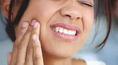 दाँत दुखेर हैरान हुनुहुन्छ ? यसरी गर्नुहोस् उपचार