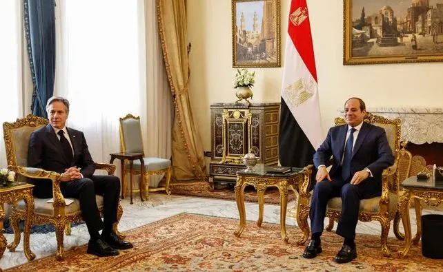 इजिप्टका राष्ट्रपति र अमेरिकी विदेशमन्त्री बीच छलफल