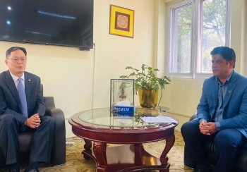 उद्योगमन्त्री भण्डारी र दक्षिण कोरियाका राजदूत सुकबीच भेटवार्ता