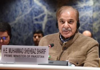 रुपैयाँको भाउ घट्दै जाँदा पाकिस्तानमा थप संकटको खतरा