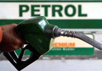 भारतबाट बढेर आयो पेट्रोल र डिजेलको मूल्य