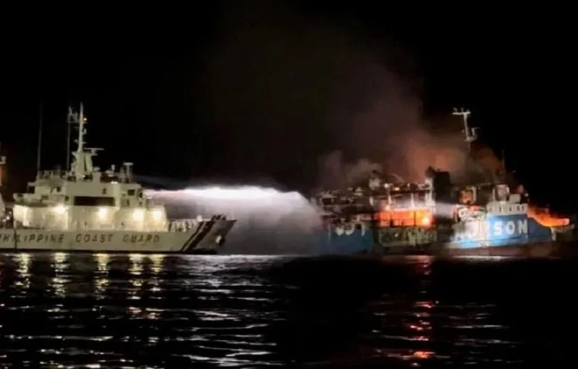 फिलिपिन्स पानीजहाज आगलागी : मृत्यु हुनेको संख्या ३१ पुग्यो, ७ जना बेपत्ता