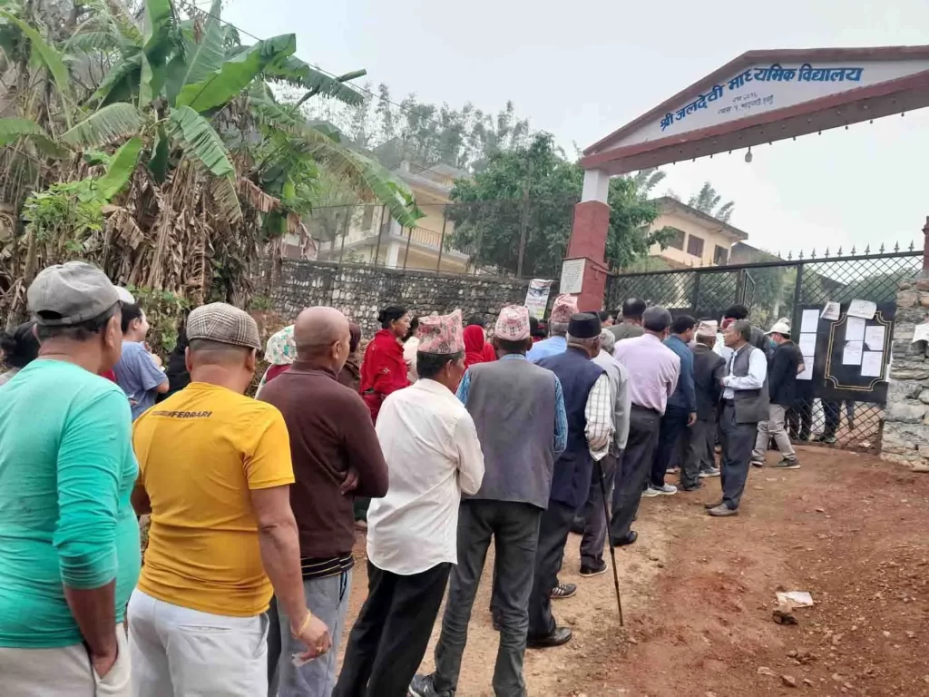 ३५ प्रतिशत मत खस्यो तनहुँमा  : उपनिर्वाचन