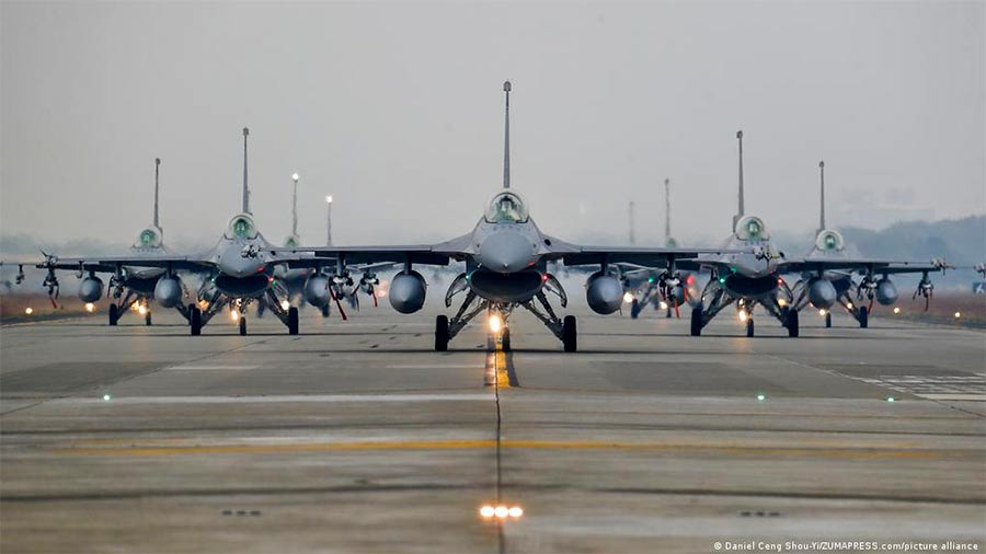 चिनियाँ सैन्य विमान ताइवानमा, घेरा हाल्ने प्रयास