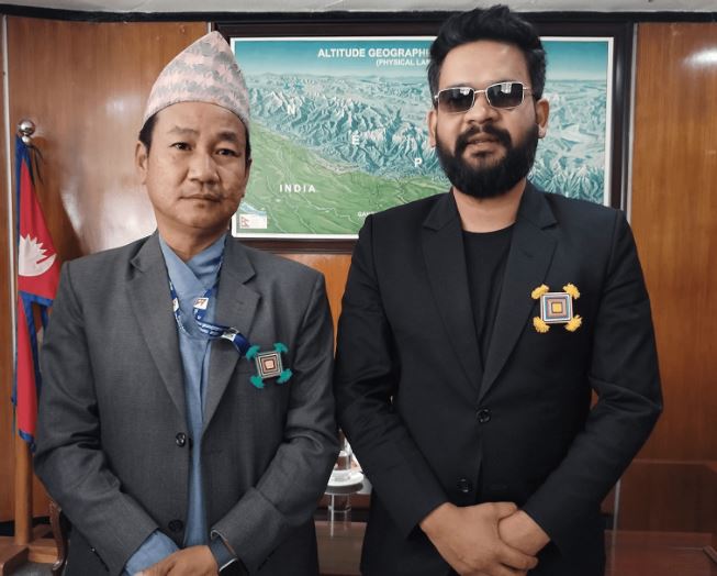 काठमाडौंका मेयर बालेन र धरानका मेयर हर्क साम्पाङबीच भेटवार्ता