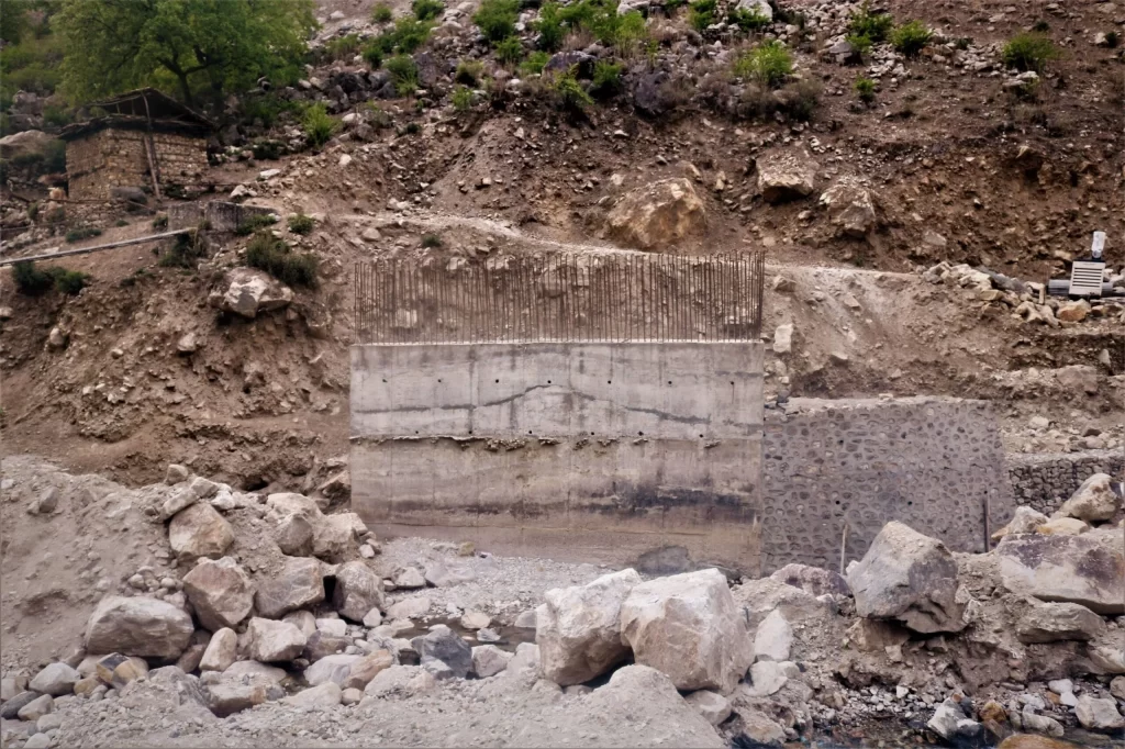 हुम्लाका २०७४ सालमा निर्माण सम्झौता भएका चार पक्की पुल हालसम्म अधुरै