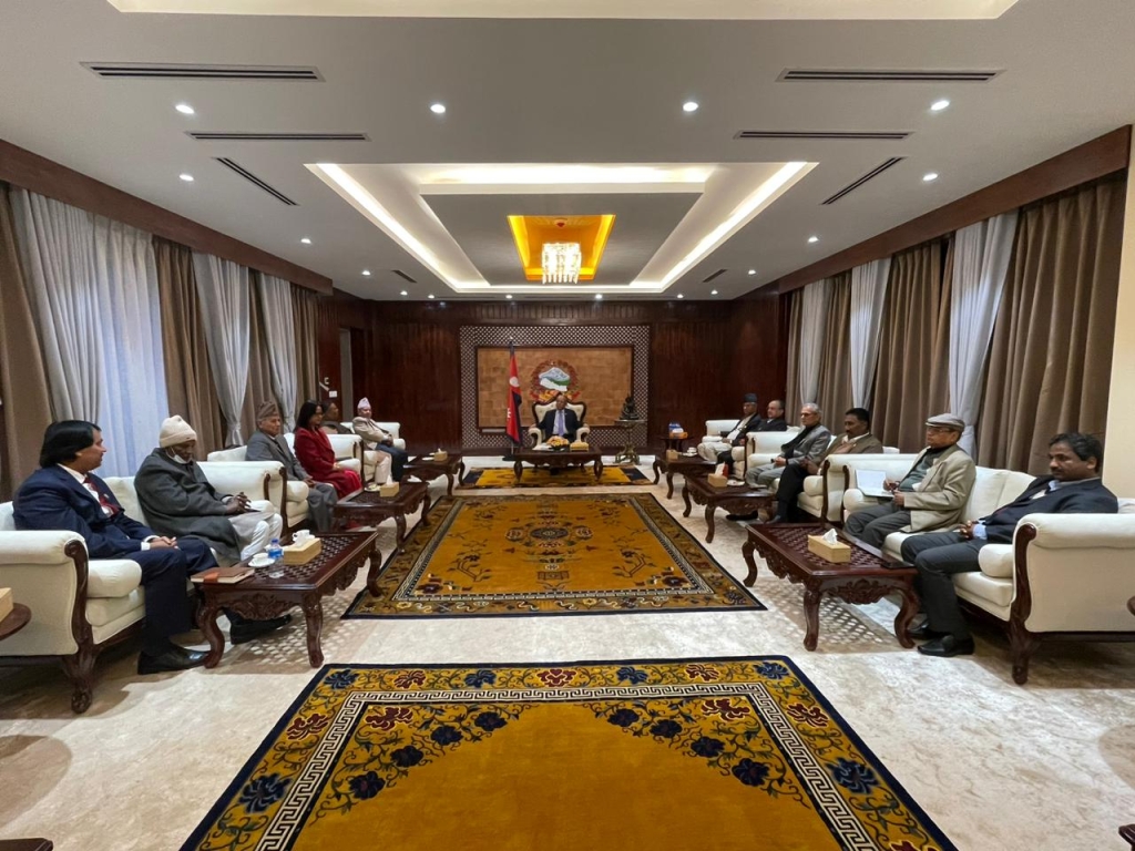 प्रधानमन्त्रीले बोलाए १० दलको बैठक