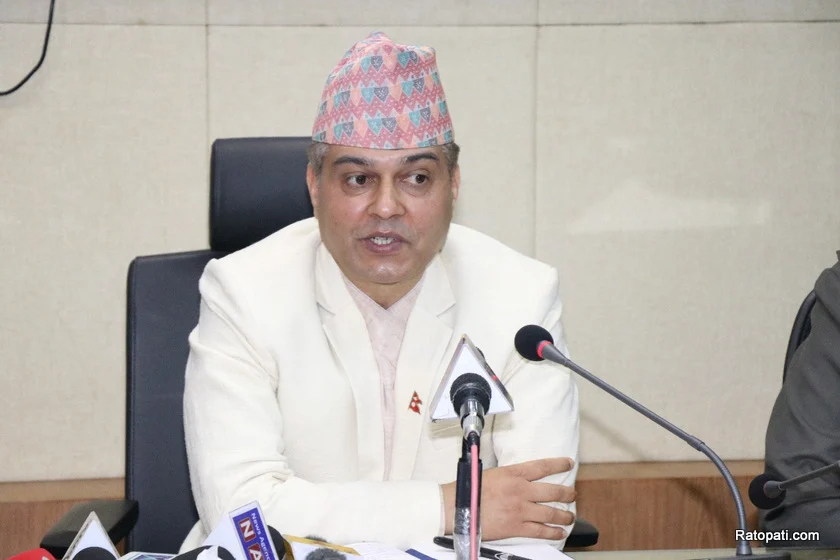 सचिव पाण्डेलाई ३ दिन हिरासतमा राख्न अदालतले दियो अनुमति