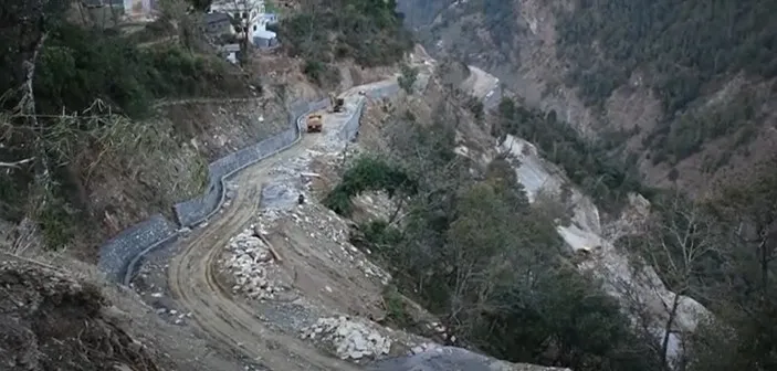 बेनी – गलेश्वर सडक स्तरोन्नतिको कामले पायो तीव्रता