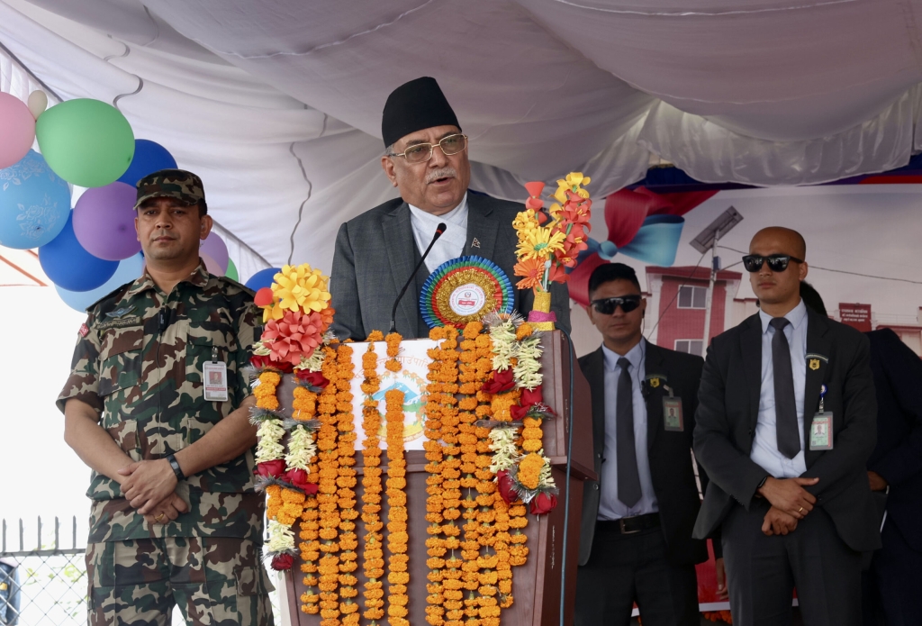 राष्ट्र र जनताको हितमा काम गर्ने सङ्कल्प लिएको छुः प्रधानमन्त्री दाहाल