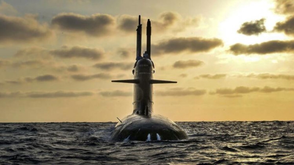 रुसद्वारा नक्कली शत्रुको पनडुब्बी जहाजमाथि आक्रमण