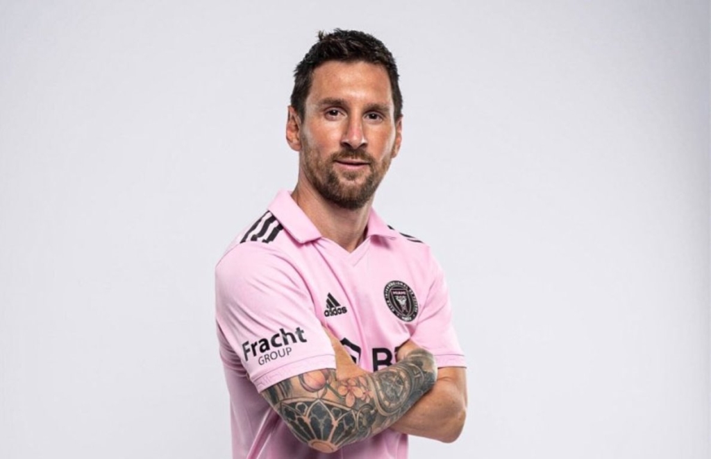 इन्टर मियामीसँग मेस्सीको औपचारिक सम्झौता