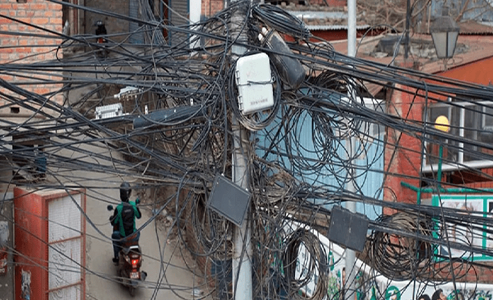 तारैतारले जेलिएको राजधानी