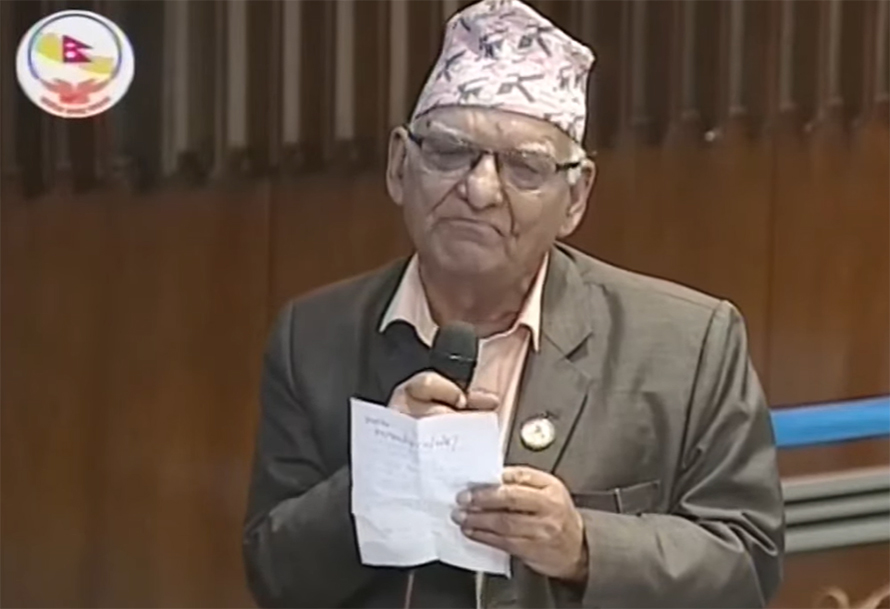 यही रुपले जनता भाग्ने हो भने १०–२० वर्षमा मुलुक रित्तिन्छ चित्रबहादुर केसी