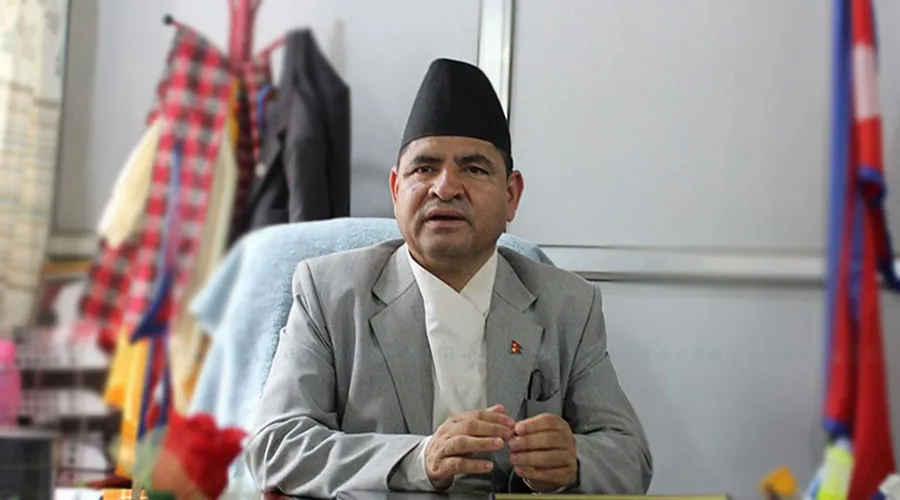 मुलुकभरको सडक मर्मत गर्ने काम सुरु यातायातमन्त्री ज्वाला