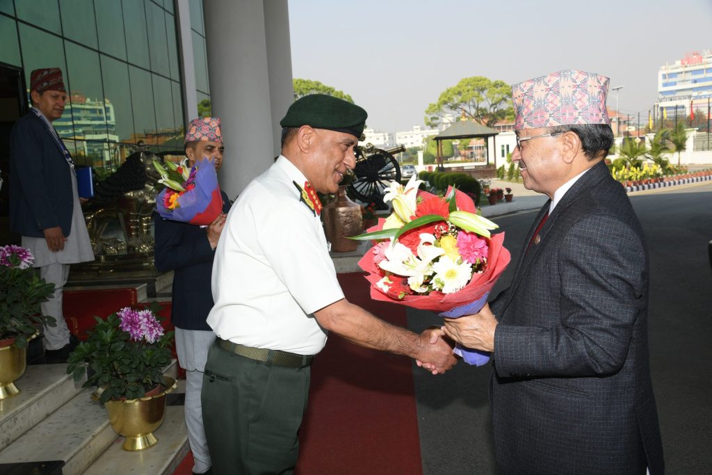 रक्षामन्त्री खड्काले भने– नेपाली सेनाको स्थापित परम्पराविपरीत कुनै निर्णय हुन्न