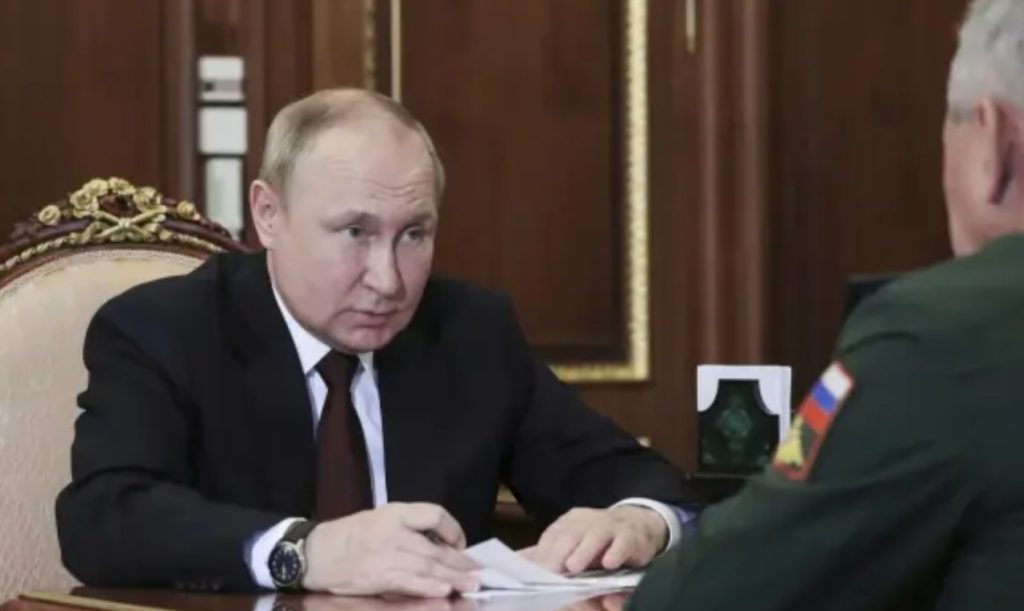 युक्रेनमाथि आक्रमणका लागि पुटिनद्वारा सैन्य मुख्यालयको भ्रमण