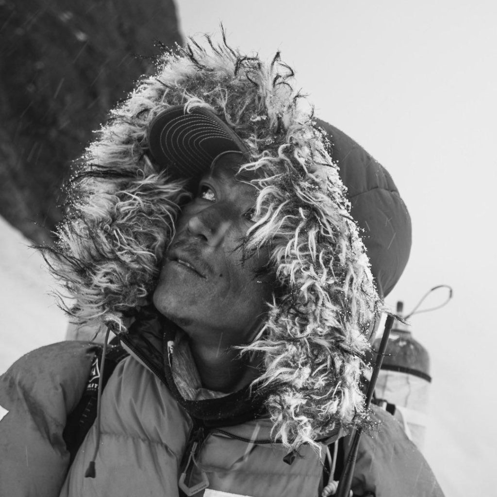 ८ हजारमाथिका १४ हिमाल चढेर विश्व रेकर्ड बनाएका शेर्पाको निधन