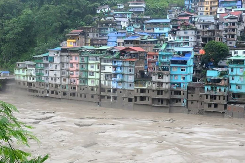 अपडेटः सिक्किममा आएको बाढीमा परी ४३ जना बेपत्ता, उद्धार कार्य जारी