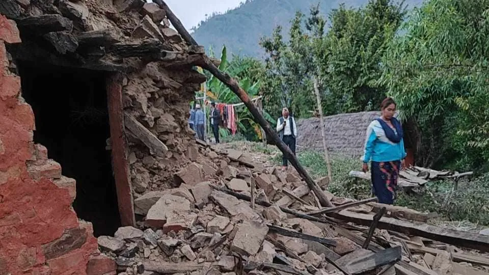 भूकम्प पीडितको अस्थायी आवासका लागि १ अर्ब ४१ करोड निकासा