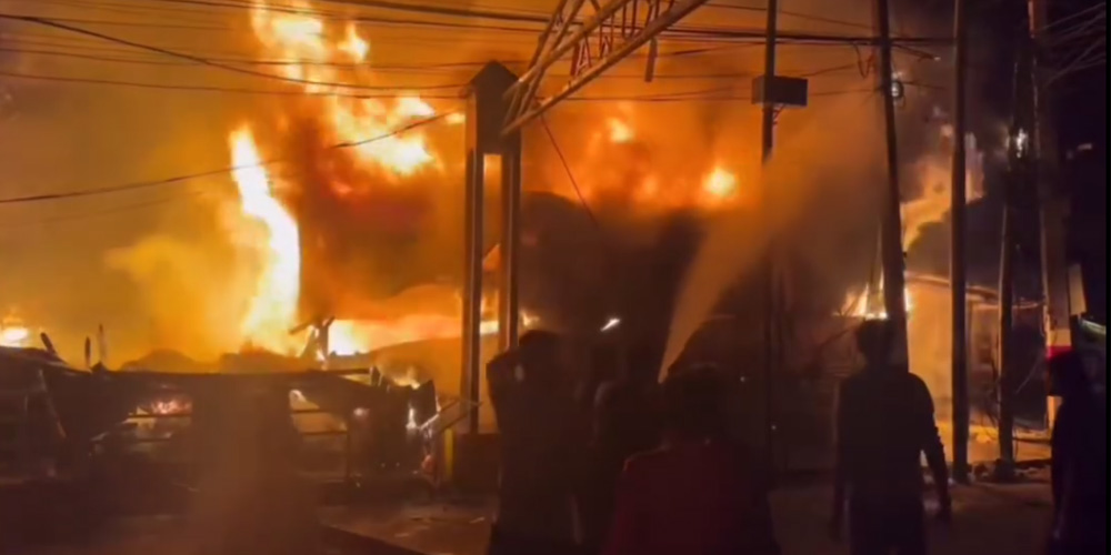 आगो निभाउने क्रममा ४ प्रहरीसहित २२ जना घाइते