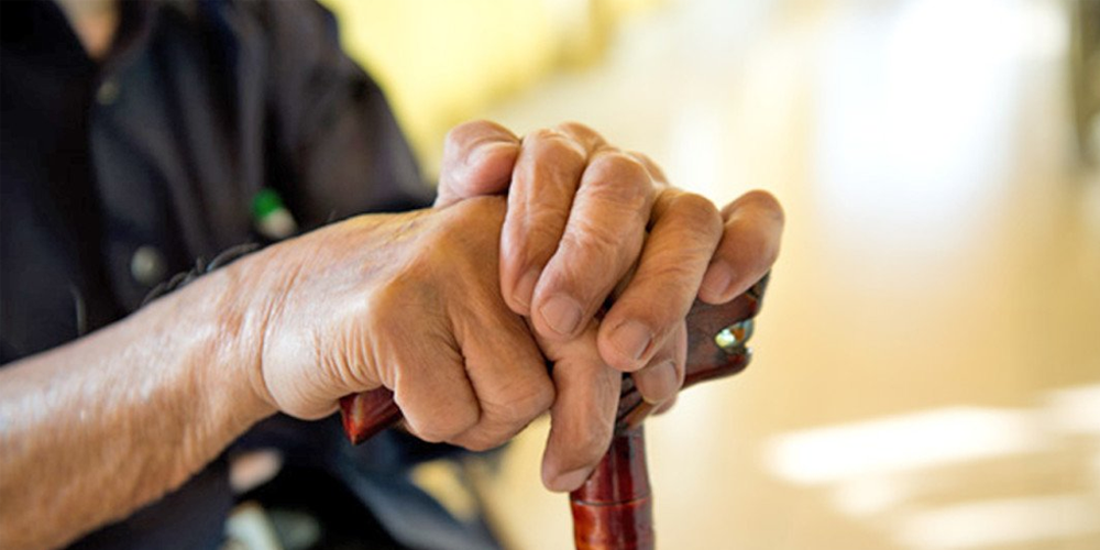 ज्येष्ठ नागरिकले सार्वजनिक यातायातमा पाएनन् छुट