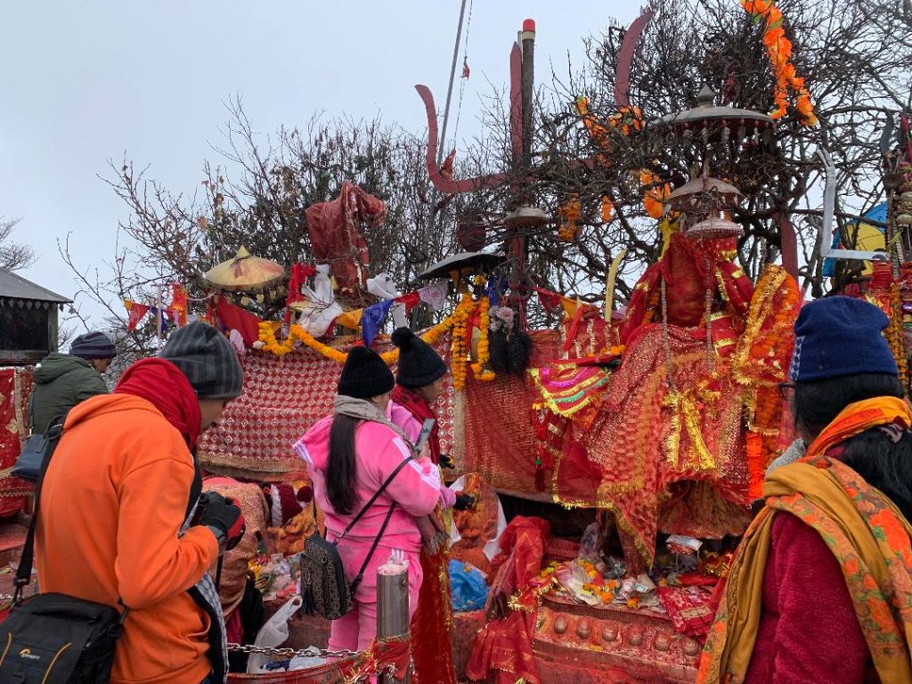 पाथीभरामा दसैँतिहारमा मात्रै ६१ हजार बढी दर्शनार्थी