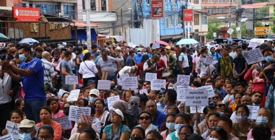 सञ्चालकको बदमासीले बचतकर्ताको तीन अर्ब रुपैयाँ जोखिममा