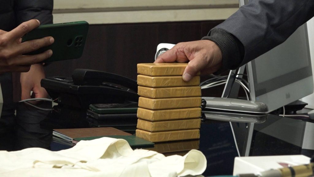 त्रिभुवन विमानस्थलबाट बरामद १४ किलो सुन २४ क्यारेटको