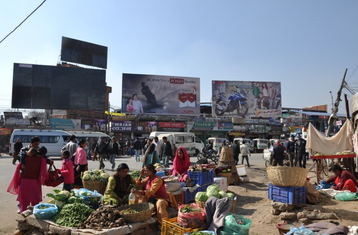 ललितपुरको मंगलबजारबाट लगनखेलसम्म फुटपाथ व्यापार निषेध