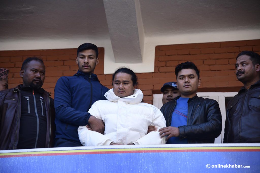 रामबहादुर बम्जनलाई पुर्पक्षका लागि थुनामा पठाउन अदालतको आदेश