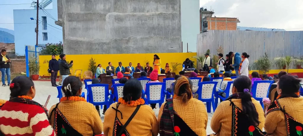 भूकम्पमा अभिभावक गुमाएका २० बालबालिका मामाघर आश्रममा