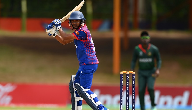 बङ्ग्लादेशसँगको खेलमा २९ रन बनाउँदा नेपालका ३ खेलाडी आउट