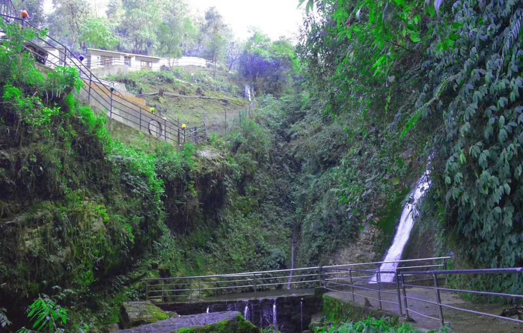 व्यवस्थित बनाइँदै ‘पञ्चकन्या झरना’