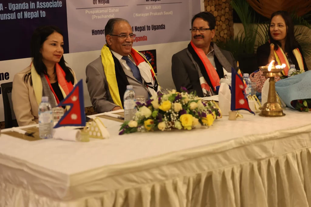 प्रधानमन्त्रीले गरे युगाण्डामा रहेका नेपालीसँग अन्तरक्रिया