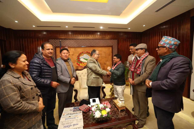 परिवर्तनकारीहरु एकै ठाउँमा गोलबन्द हुने बेला आएको छः प्रधानमन्त्री प्रचण्ड