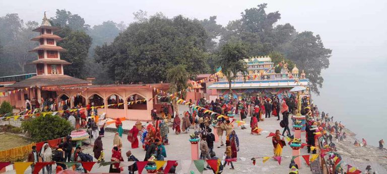 आज माघे औँसी, त्रिबेणी धाममा श्रद्धालुको घुइँचो