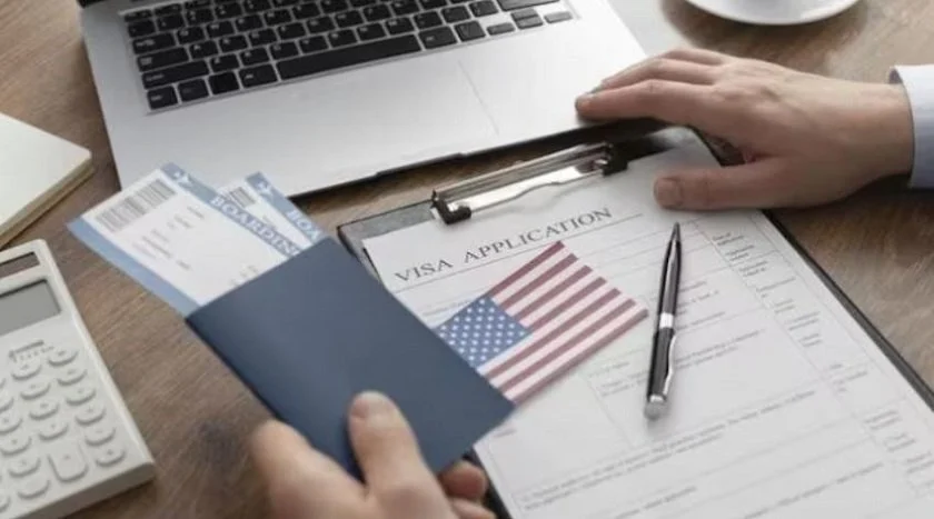 अमेरिकी सरकारले बढायो भिसा शुल्क