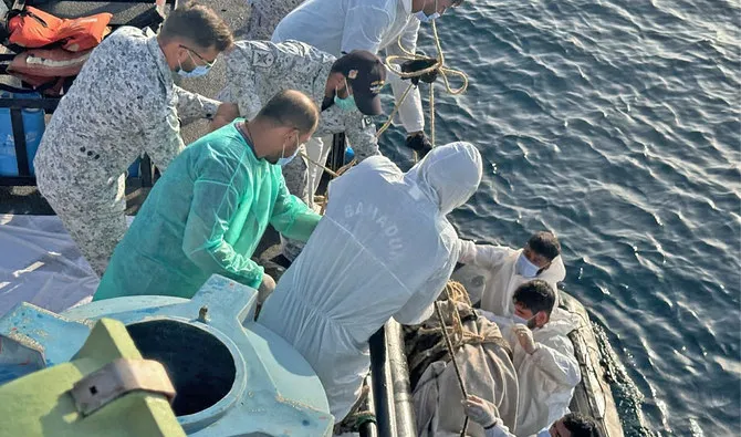 अरब सागरमा डुङ्गा डुब्दा १२ पाकिस्तानी माझीको मृत्यु