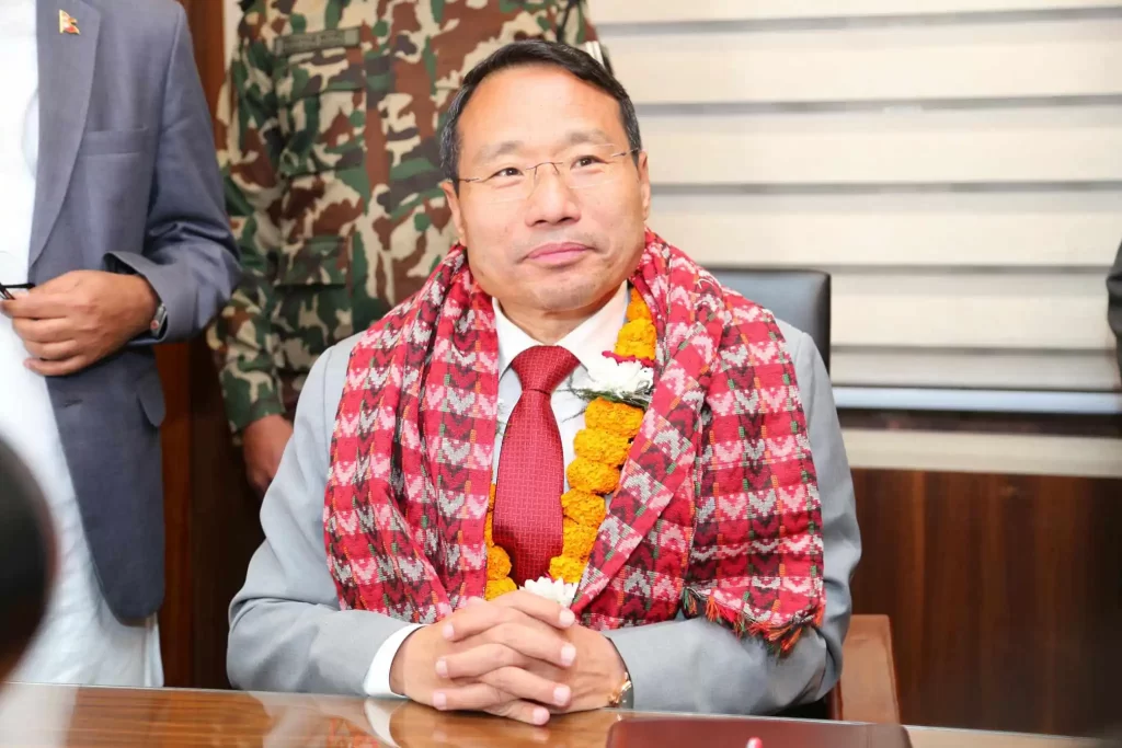 अर्थमन्त्रीद्वारा लगानी सम्मेलनमा आउन विश्व बैंकका उपाध्यक्षलाई निम्तो