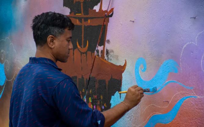 काठमाडौं महानगरका पर्खाल रङ्ग्याइँदै