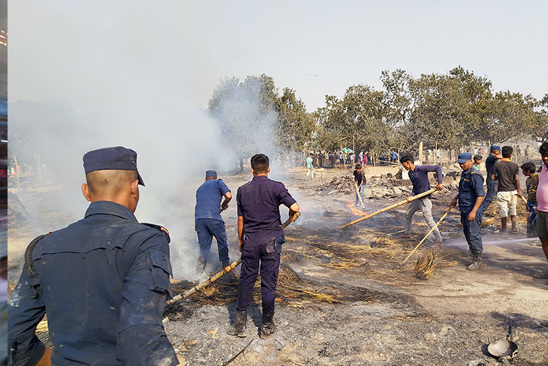 १०० घर जलेपछि ६ घण्टामा नियन्त्रणमा आयो मटिहानीको आगो