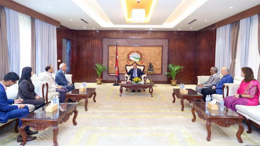 प्राज्ञिकहरूको प्रधानमन्त्रीलाई धन्यवाद : ‘मेरिटोक्रेसी लागू गर्नुभयो, खुसी छौँ’