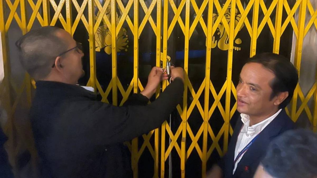 लैनचौरस्थित स्काउटको हडपिएको जग्गामा बनेको संरचनामा प्रशासनको सिल