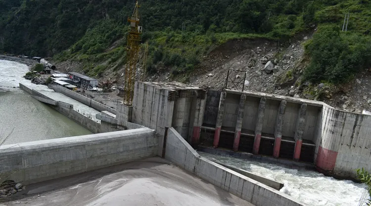 विद्युत् उत्पादनको केन्द्र बन्दै ताप्लेजुङ