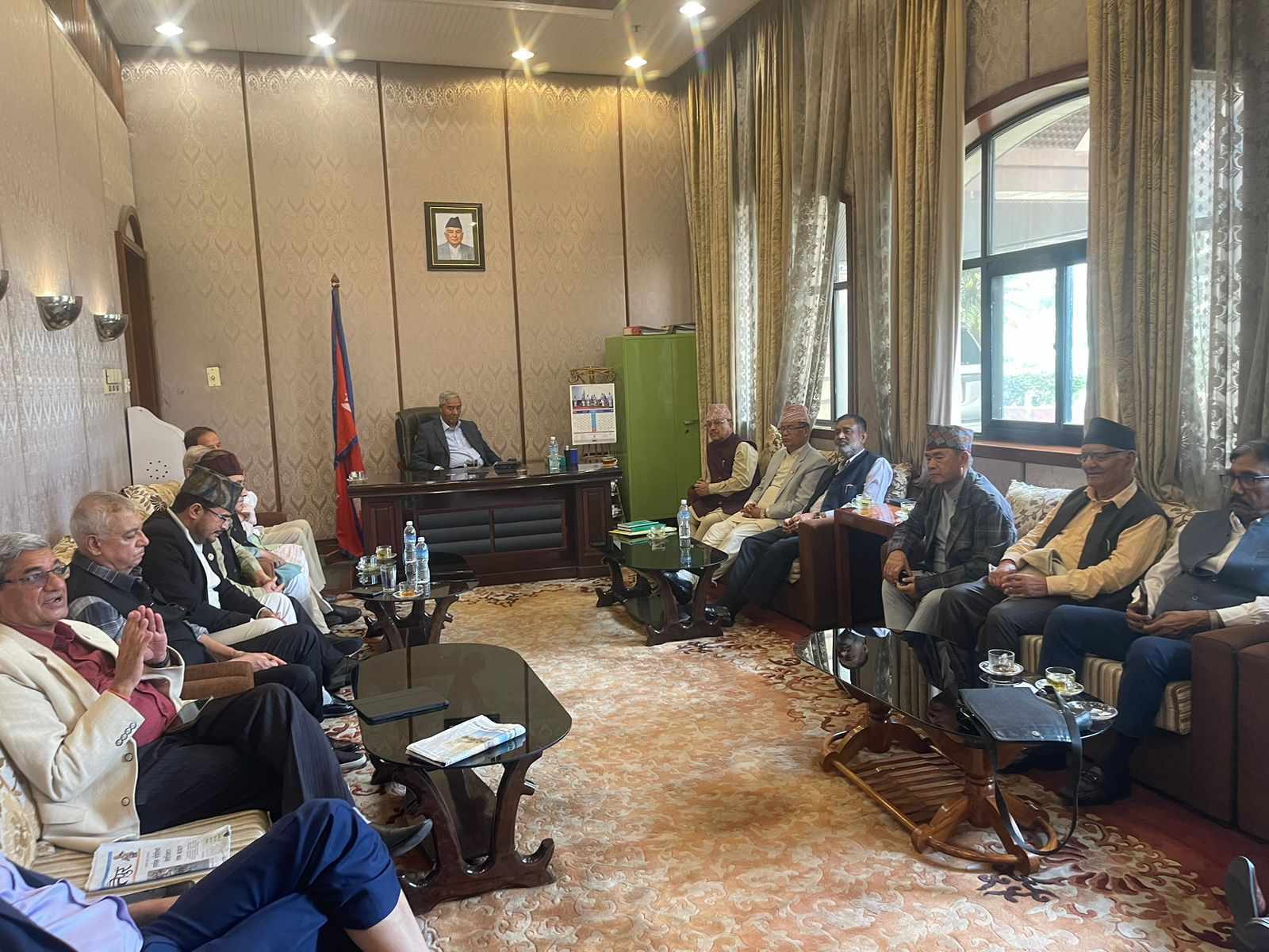 विपक्षी दलले गृहमन्त्री लामिछानेलाई संसदमा बोल्न दिने