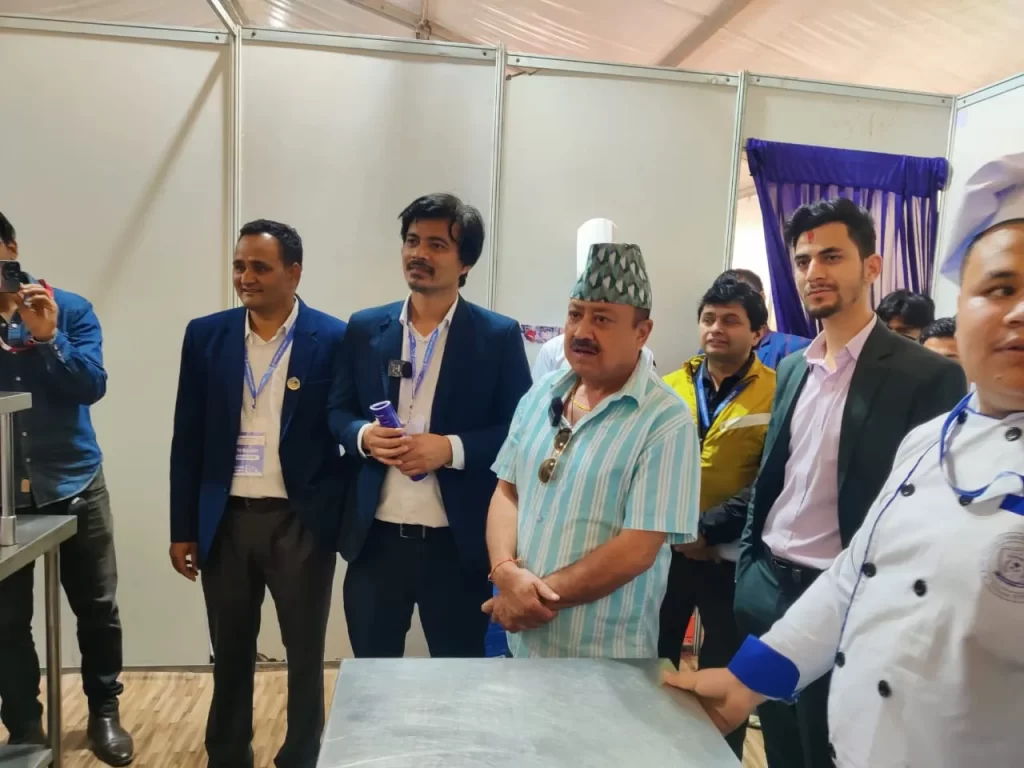 टुँडिखेलको सीप मेला अवलोकनपछि मेयर हमालक‍ो प्रस्ताव- धनगढीमा पनि गरौँ