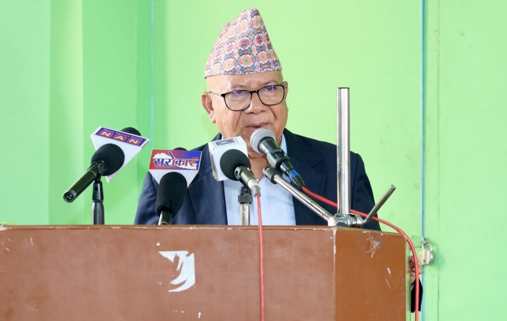 अहिलेको राजनीति भ्रष्टाचारले बिग्रियो : माधव नेपाल