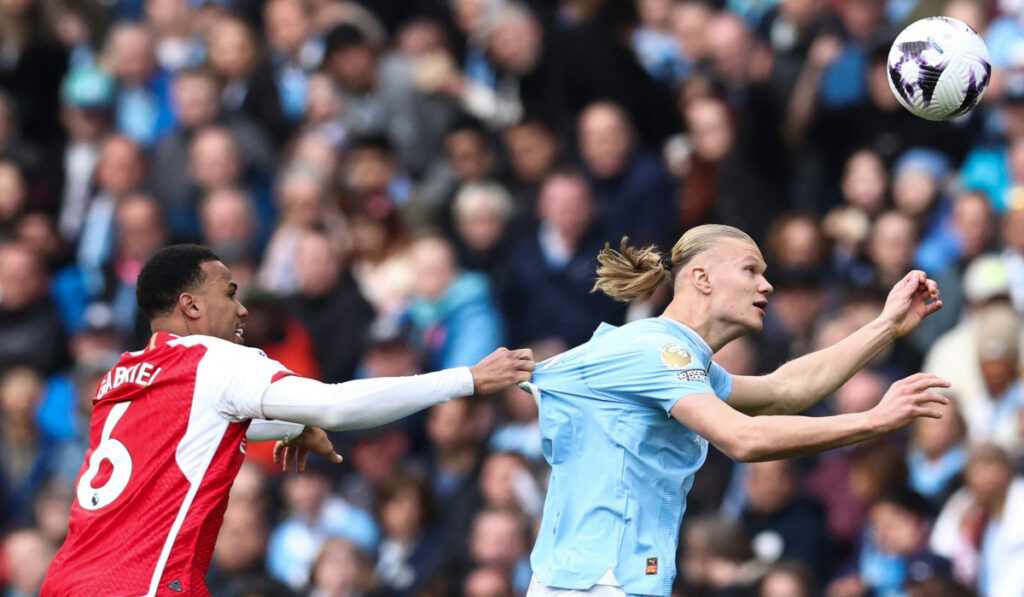 प्रिमियर लिग : अन्तिम खेल निर्णायक, सिटी र आर्सनलमा कसले जित्ला उपाधि ?