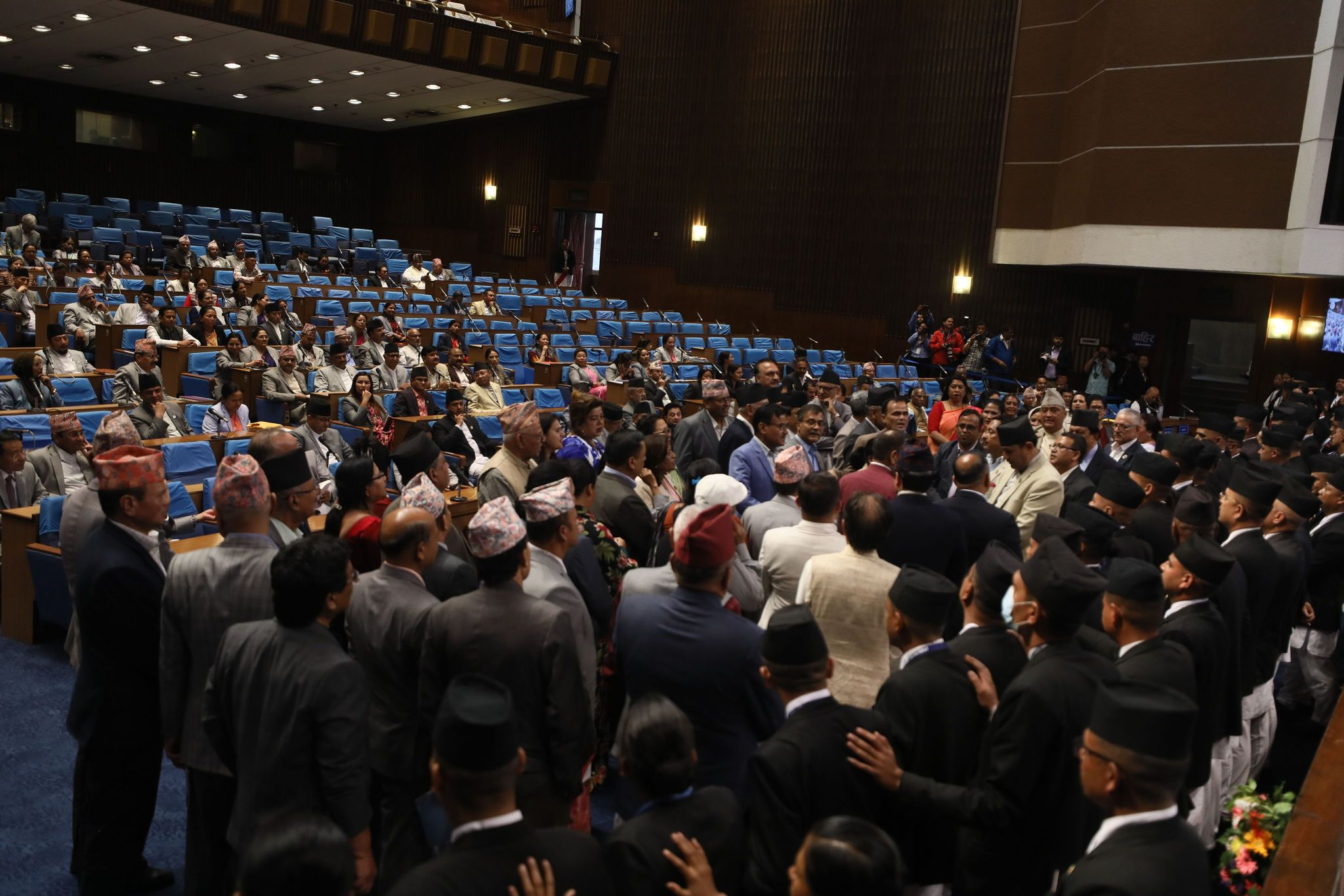 दलहरूबीच सहमति जुटेन, कांग्रेसले संसद् अवरोध गर्ने